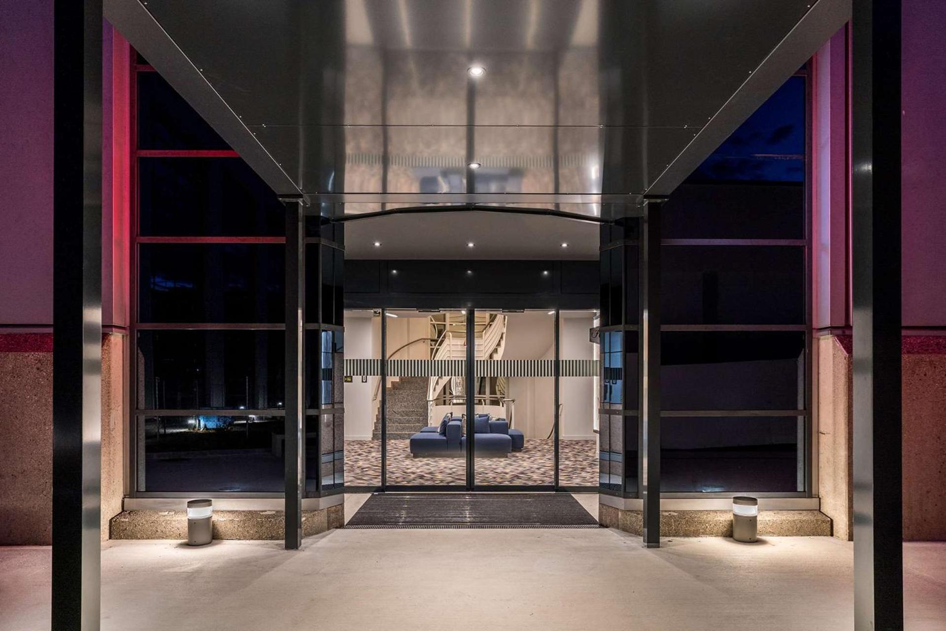 Hampton By Hilton Locarno Hotel Losone Ngoại thất bức ảnh