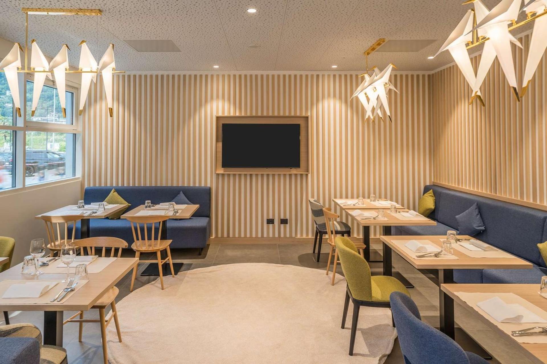 Hampton By Hilton Locarno Hotel Losone Ngoại thất bức ảnh